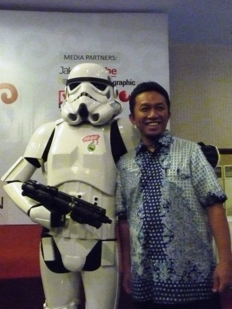 Ini foto pak Menteri TS Ini foto pak Menteri TS