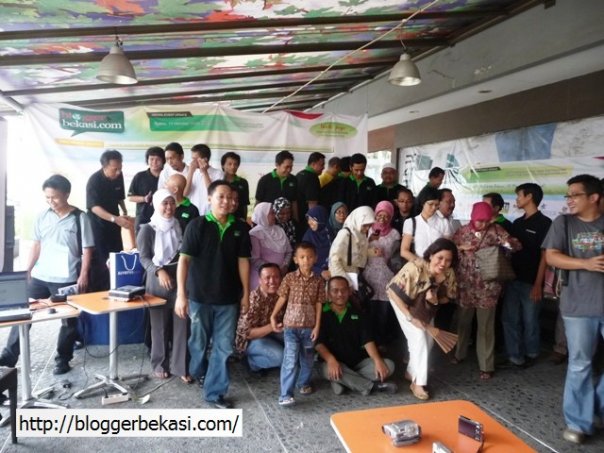 Narsis Berjamaah