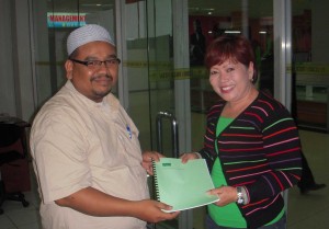 2009-08-29-bedah-buku-chappy-hakim-51